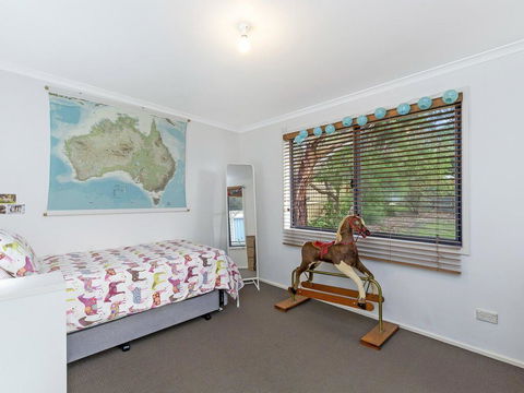 Willan - 43 Powling Street - e-Seniors 2
