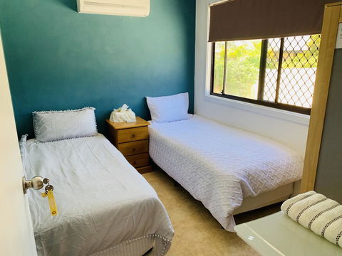 Willetton Homestays - e-Seniors 1