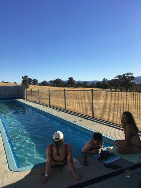 Wimmera Hills Winery - e-Seniors 3