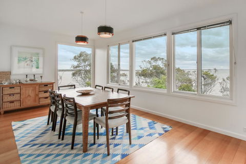 Windward House - e-Seniors 2