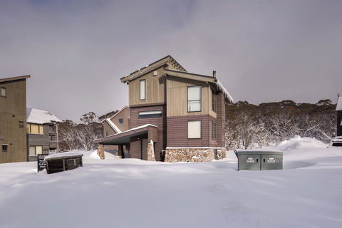 Winterfell - e-Seniors 0