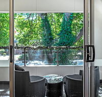 Woody lifestyle one bedroom apartment - e-Seniors