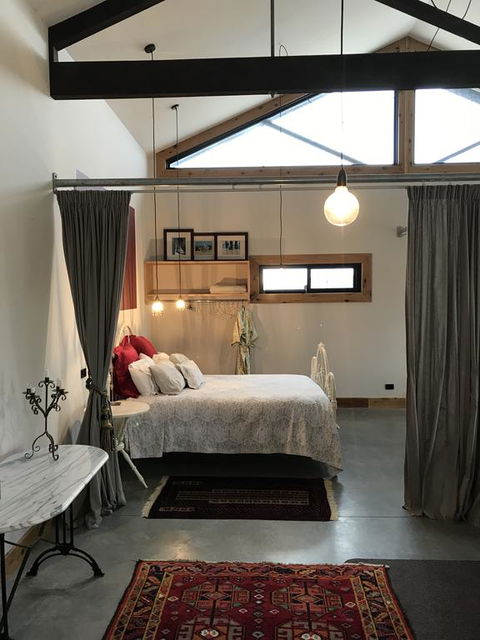 Woolamai Dreaming - e-Seniors 0