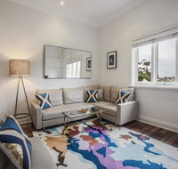 Woollahra Roslyndale Avenue - e-Seniors