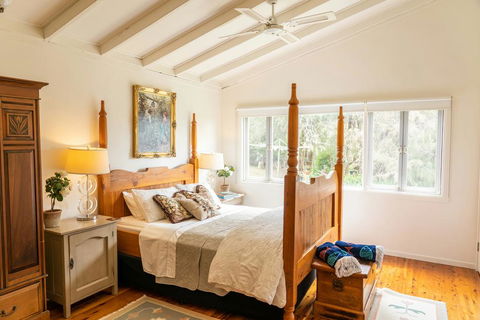 Wyndover Mountain Retreat - e-Seniors 0