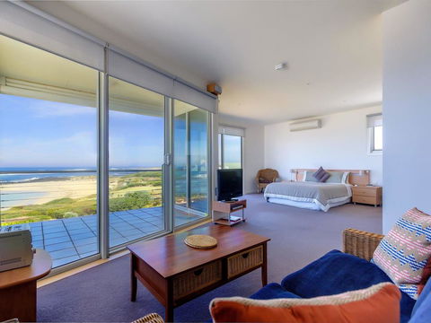 WYTONIA 3 PENTHOUSE - e-Seniors 0