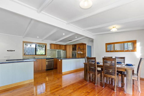 YARRABEE - The Perfect Getaway! - e-Seniors 1