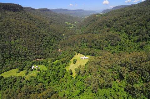 Yeola - Lush Location With River Access! - e-Seniors 0
