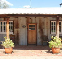York Cottages and Burnley House - e-Seniors