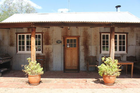 York Cottages And Burnley House - e-Seniors 0