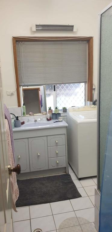 York's Lookout Lodge Bed And Breakfast - e-Seniors 3