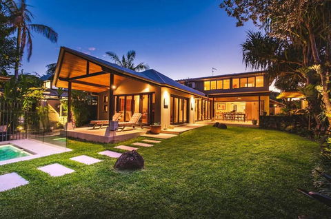 Your Luxury Escape - Barefoot At Tallows - e-Seniors 2