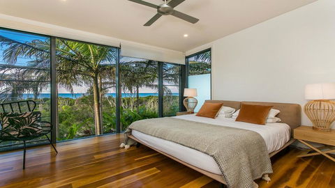 Your Luxury Escape - Kiah 11 Beach House Ocean Views - e-Seniors 3