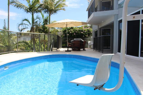 Zaffiro Beach House - e-Seniors 1