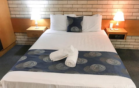 ZED MOTELS Tropical Gateway - e-Seniors 2