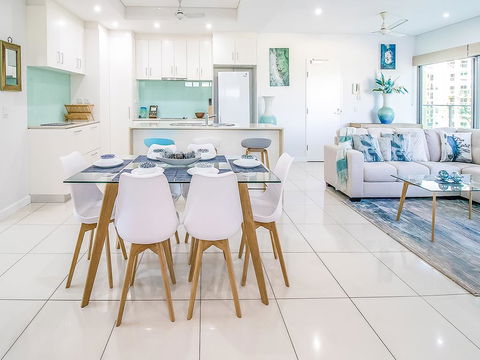 ZEN TOWERS - COZY HOLIDAY HOME For Families In CBD - e-Seniors 0