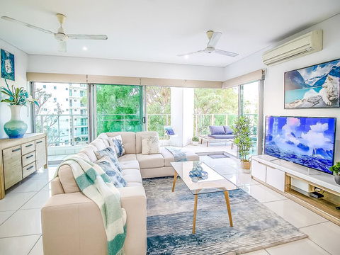 ZEN TOWERS - COZY HOLIDAY HOME For Families In CBD - e-Seniors 1