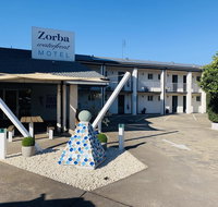 Zorba Waterfront Motel - e-Seniors
