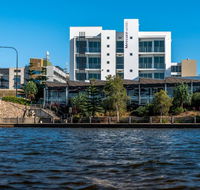 Mercure Sunshine Coast Kawana Waters - e-Seniors