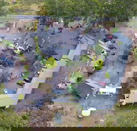 Fox and Hounds Inn - e-Seniors