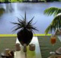 Alexander Lakeside Bed  Breakfast - e-Seniors