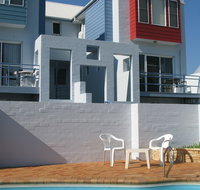 Bluedock Apartments - e-Seniors