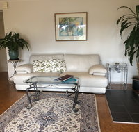 Countryside Connections Spa Cottage - e-Seniors