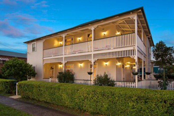 Pimlico Island NSW e-Seniors