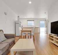 Adelaide Holiday Homes - e-Seniors