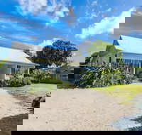 Beachfront Cottages Torquay - e-Seniors
