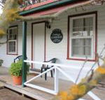 Coonawarras Pyrus Cottage - e-Seniors