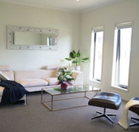 Brand New 4 Bedrooms House - e-Seniors