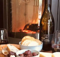 The Cottage at 3 Willows Vineyard - e-Seniors