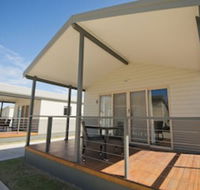 The Bowlo Holiday Cabins - e-Seniors