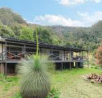 Cabbage Tree Farm Seclusion  tranquillity - e-Seniors