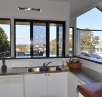 The Boat House - e-Seniors