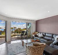 4 Bedroom Apartment Market Street - e-Seniors