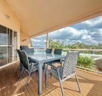 3 Bedroom Villa Moy at Nelson Bay 2 / 30 Thurlow Avenue FREE WIFI - e-Seniors