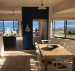 Ocean Views 4 Ocean Street air conditioned luxury with beautiful ocean views - e-Seniors