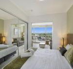 Hinterland Luxury 1 Bedroom Hinterland View Apt - e-Seniors
