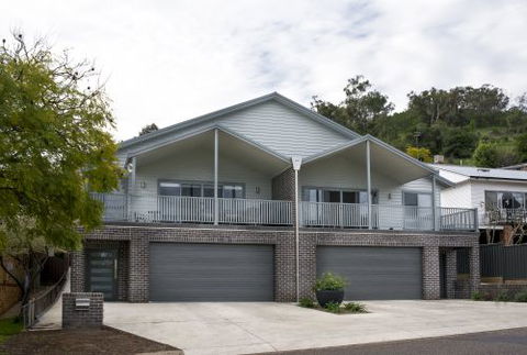 D & C Projects Pty Ltd - e-Seniors 1