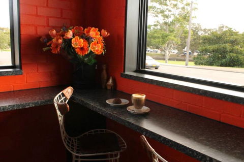 Birdy’s Refreshments & Espresso - e-Seniors 3