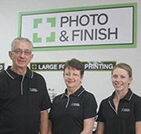 Photo Finish - e-Seniors