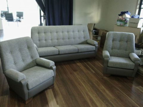 Cupitt’s Quality Upholstery - e-Seniors 0