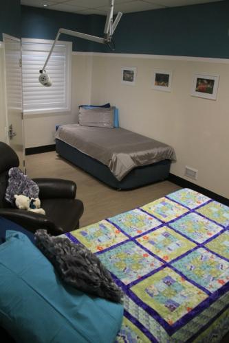 Chapman Upholstery - e-Seniors 1