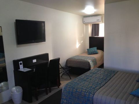 El Paso Motor Inn - e-Seniors 0